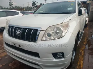 Toyota Land Cruiser Prado 2013 White
