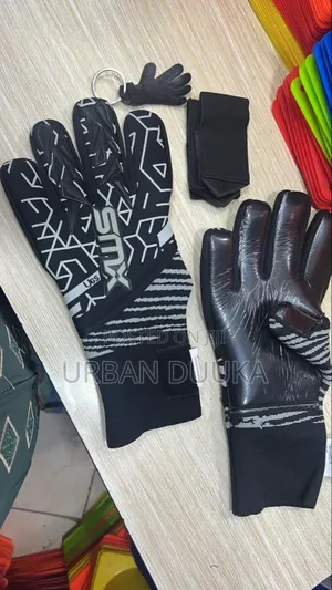Goal Keeper Gloves