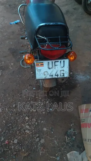 Bajaj Boxer 2022 Red
