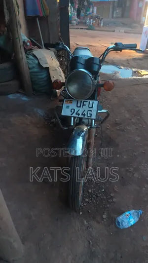 Bajaj Boxer 2022 Red