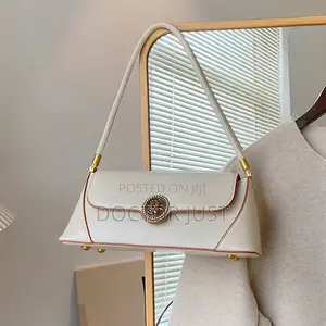 Kosk Handbag