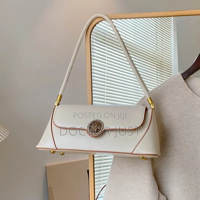 Kosk Handbag