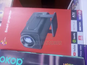Magcubic Hy320 Portable Smart Projector.