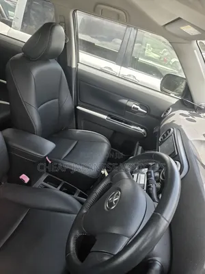 Toyota Corolla Rumion 2012 Black