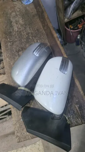 Premio Original Japan Side Mirror 2009/2008 With Indicator