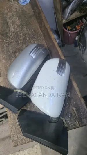 Premio Original Japan Side Mirror 2009/2008 With Indicator