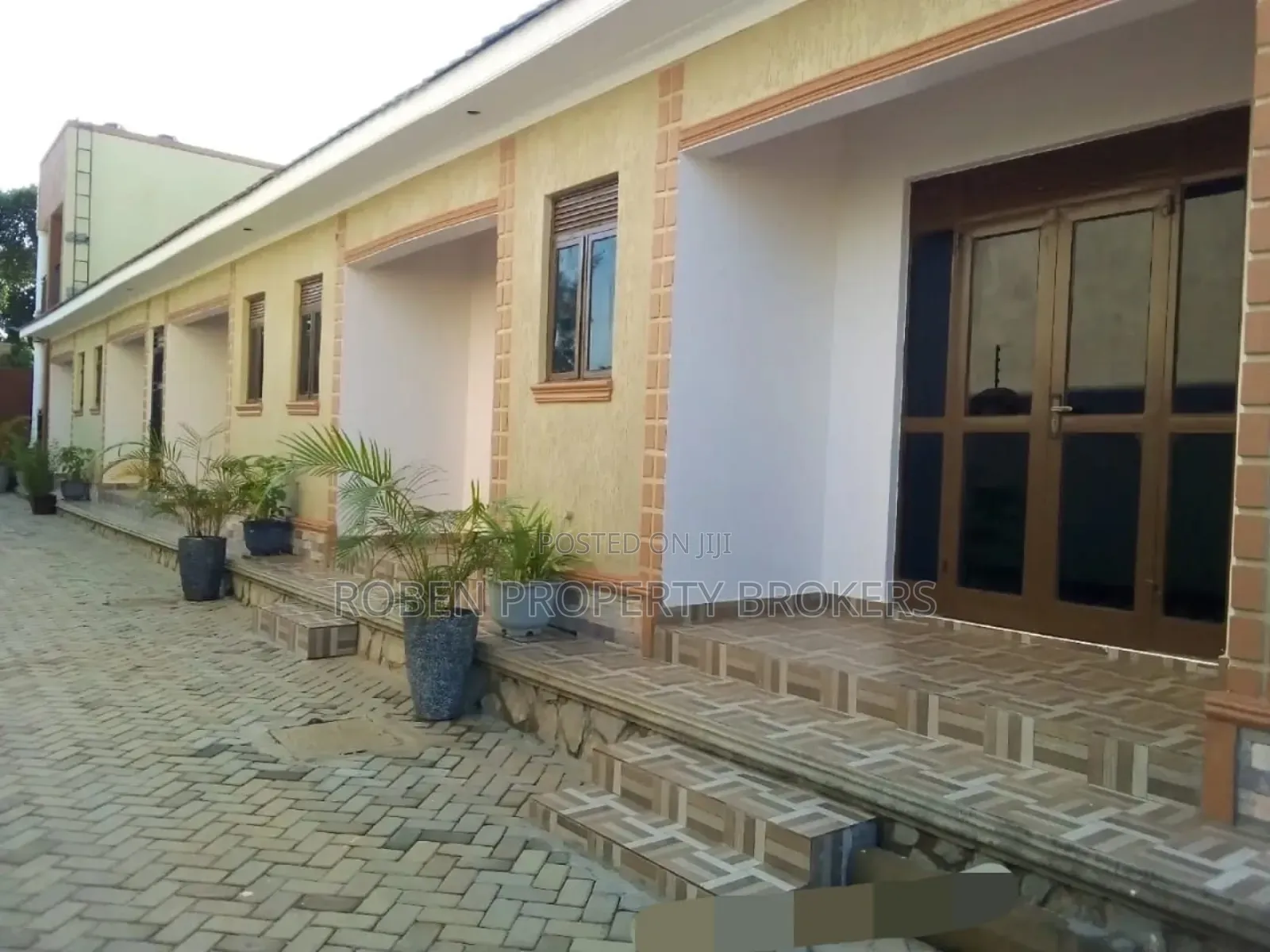 1bdrm House in Roben Real Property, Rubaga for rent