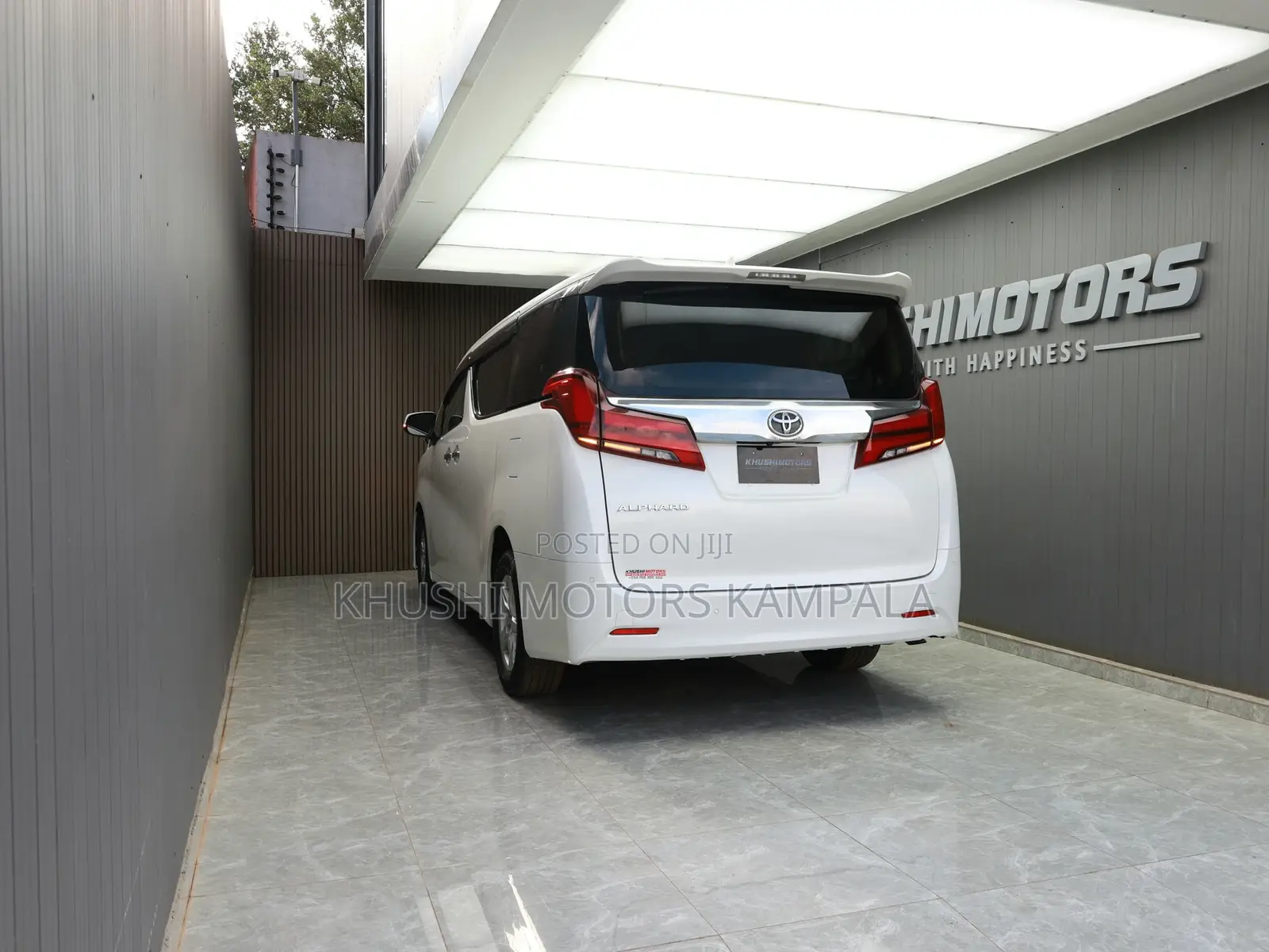 Toyota Alphard 2.5 Petrol AWD 2018 White