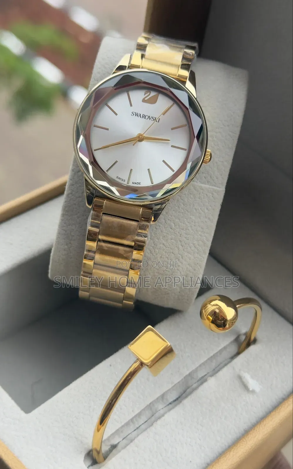 Swarovski Women's Wrist Time Piece With Its Bracelet at 20% Discount