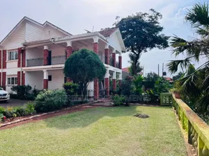 4bdrm Apartment in Bunga, Makindye for rent