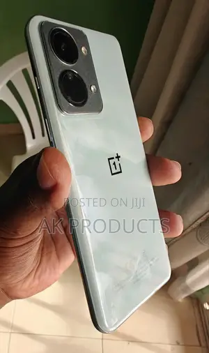 OnePlus Nord 2T 128 GB