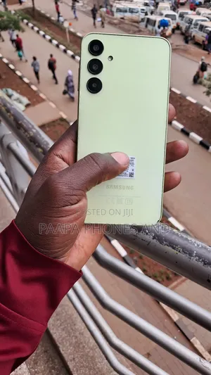 Samsung Galaxy A25 128 GB Yellow