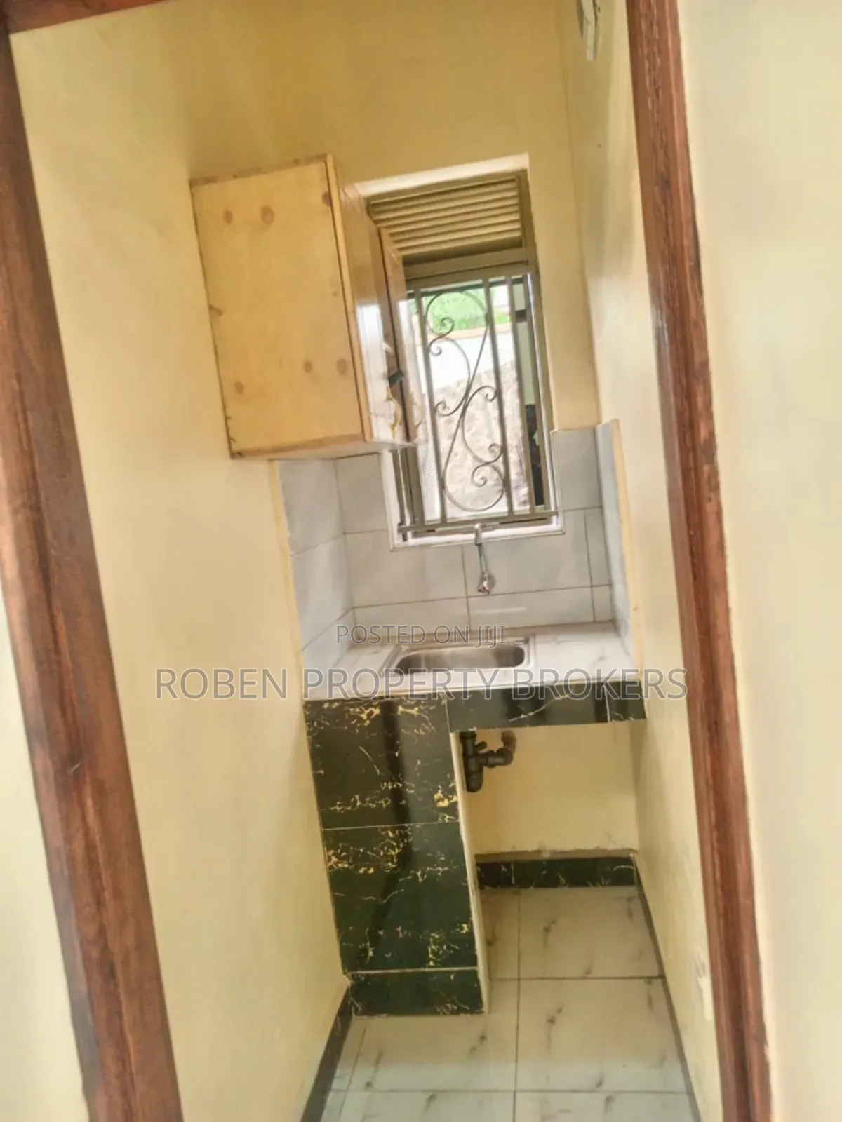 1bdrm House in Roben Real Property, Nakawa for rent