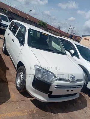 Toyota Succeed SV Premium 2016 White
