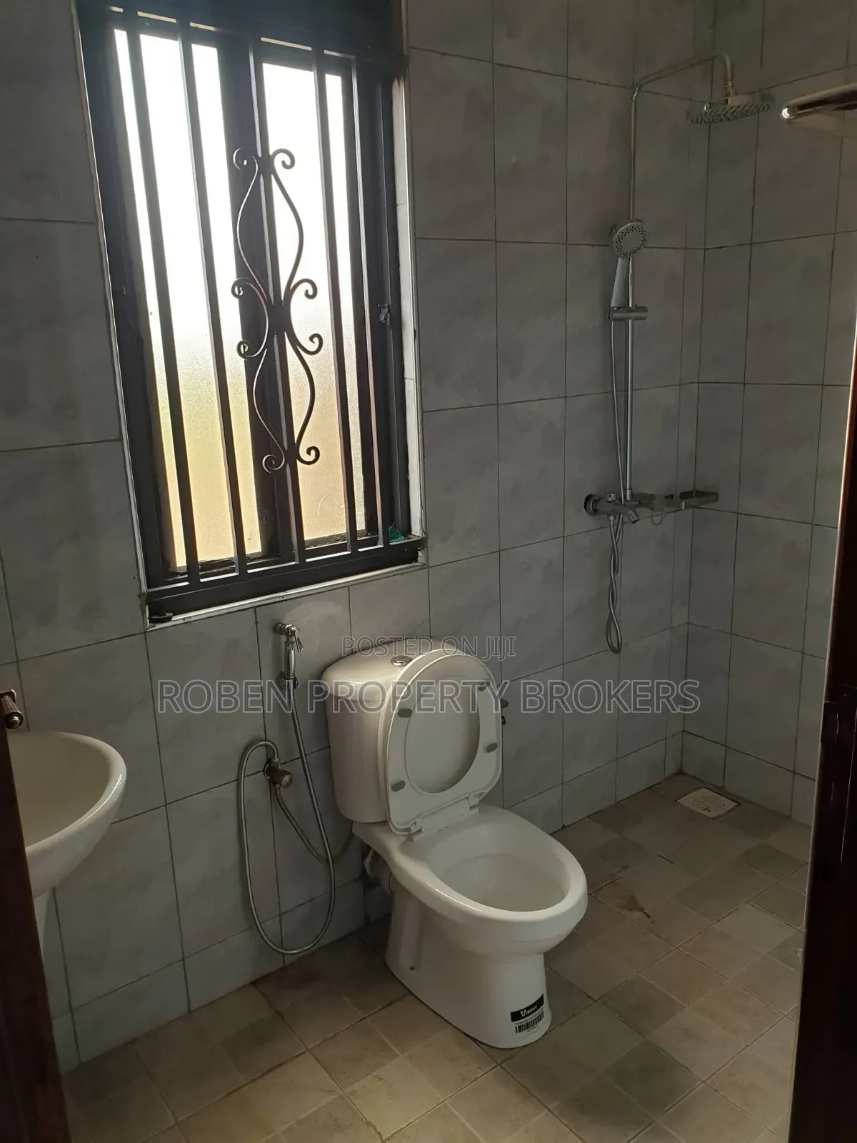 1bdrm House in Roben Real Property, Rubaga for rent