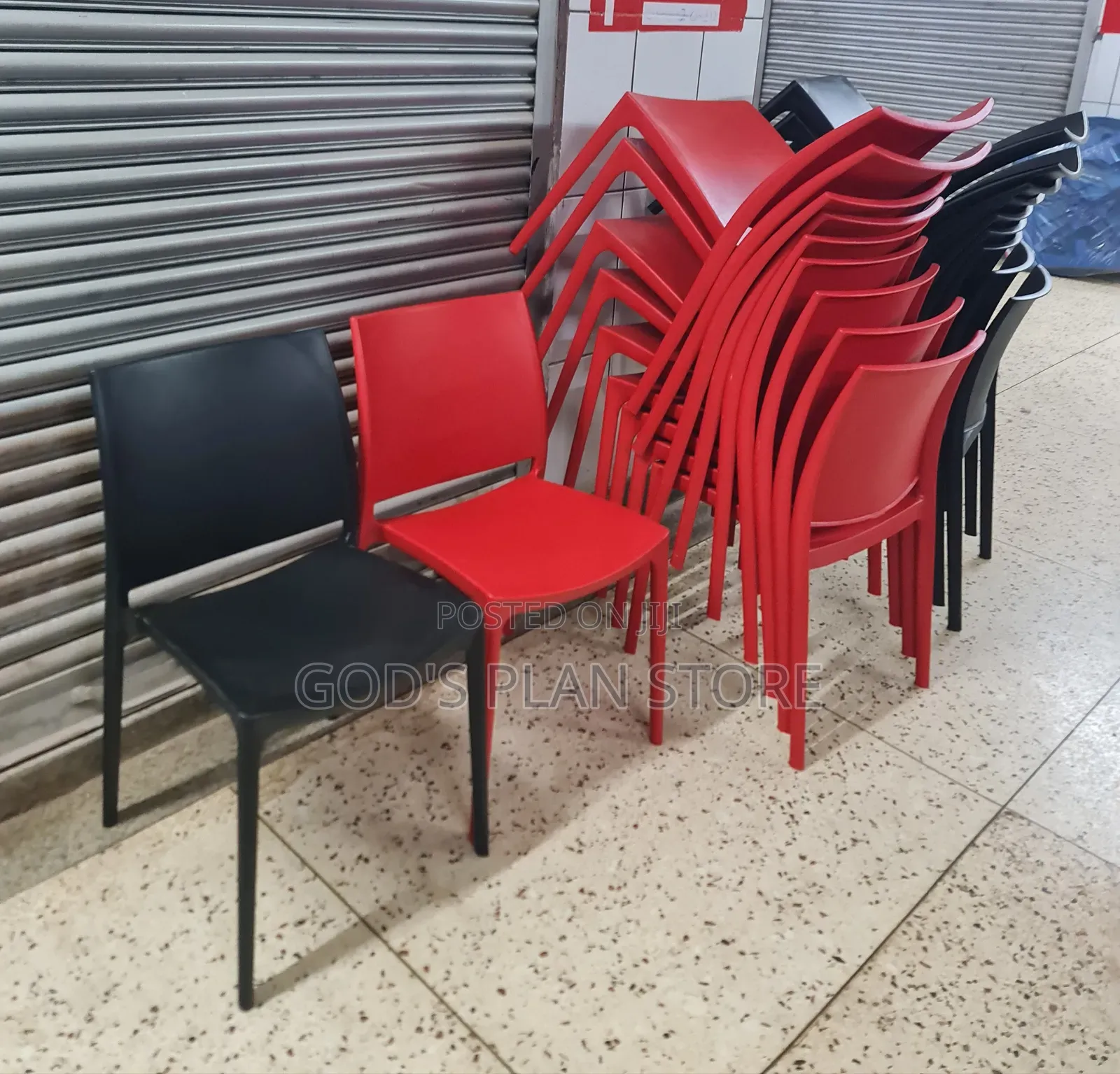 Throne Indoor/Outdoor Plastic Chairs Plastic Chairs