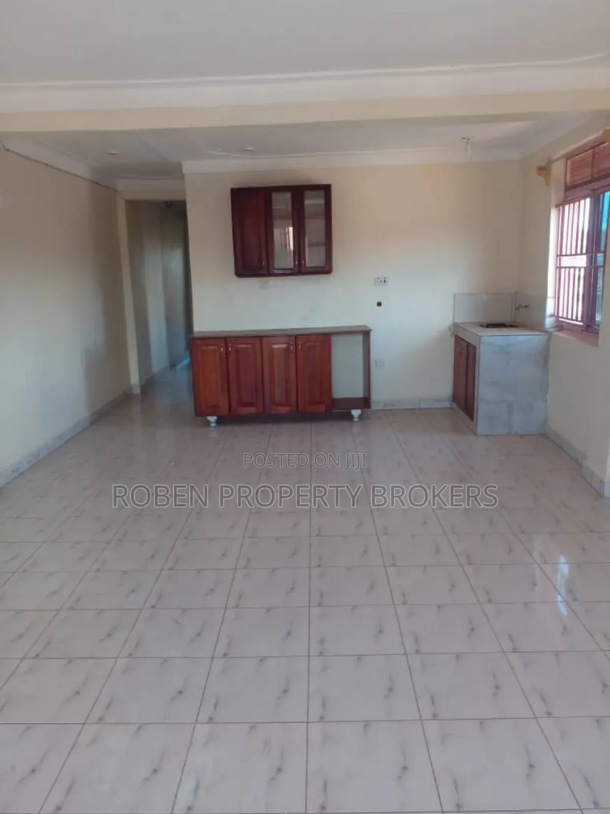 2bdrm House in Roben Real Property, Rubaga for rent