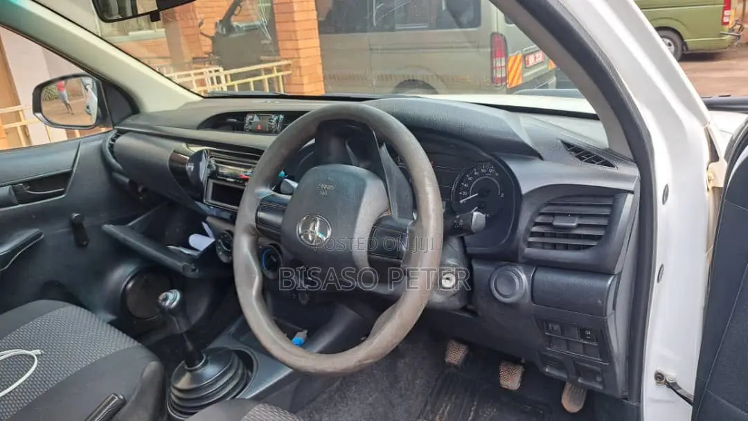 Toyota Hilux Revo Single Cab Deisel 2.8 AWD 2021 White