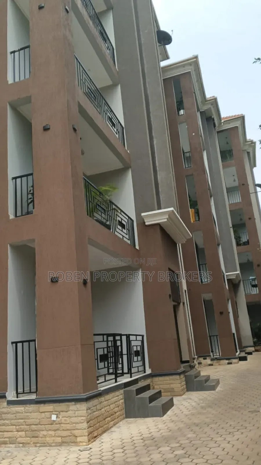 2bdrm House in Roben Real Property, Rubaga for rent