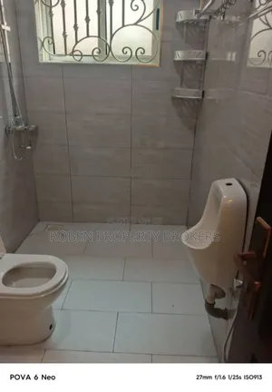 2bdrm House in Roben Real Property, Rubaga for rent
