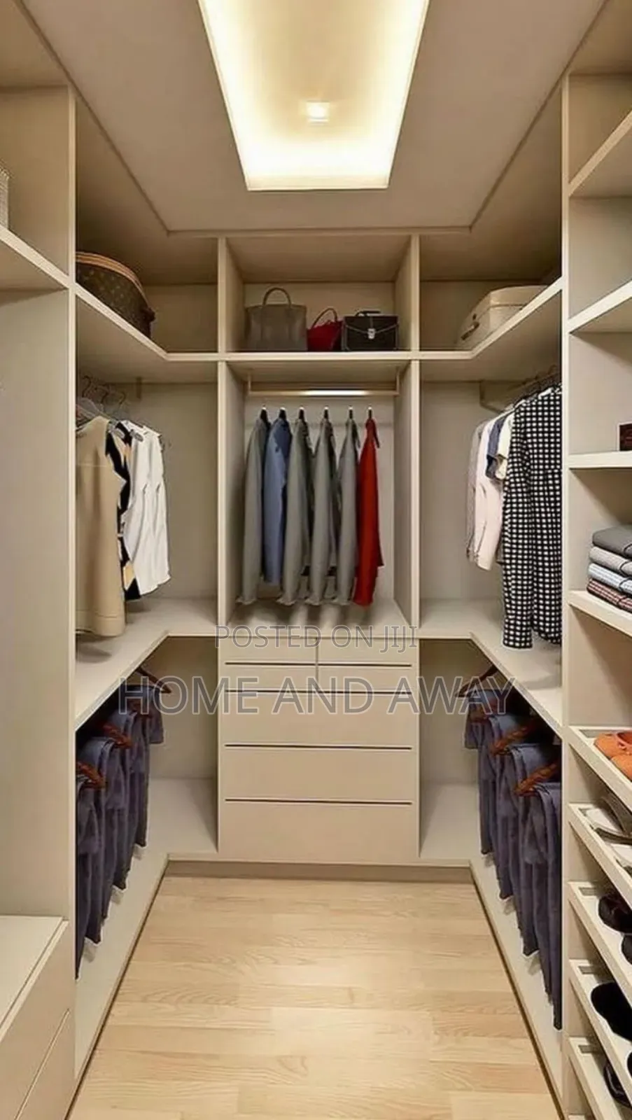 Walkin Closet/ Wardrobes