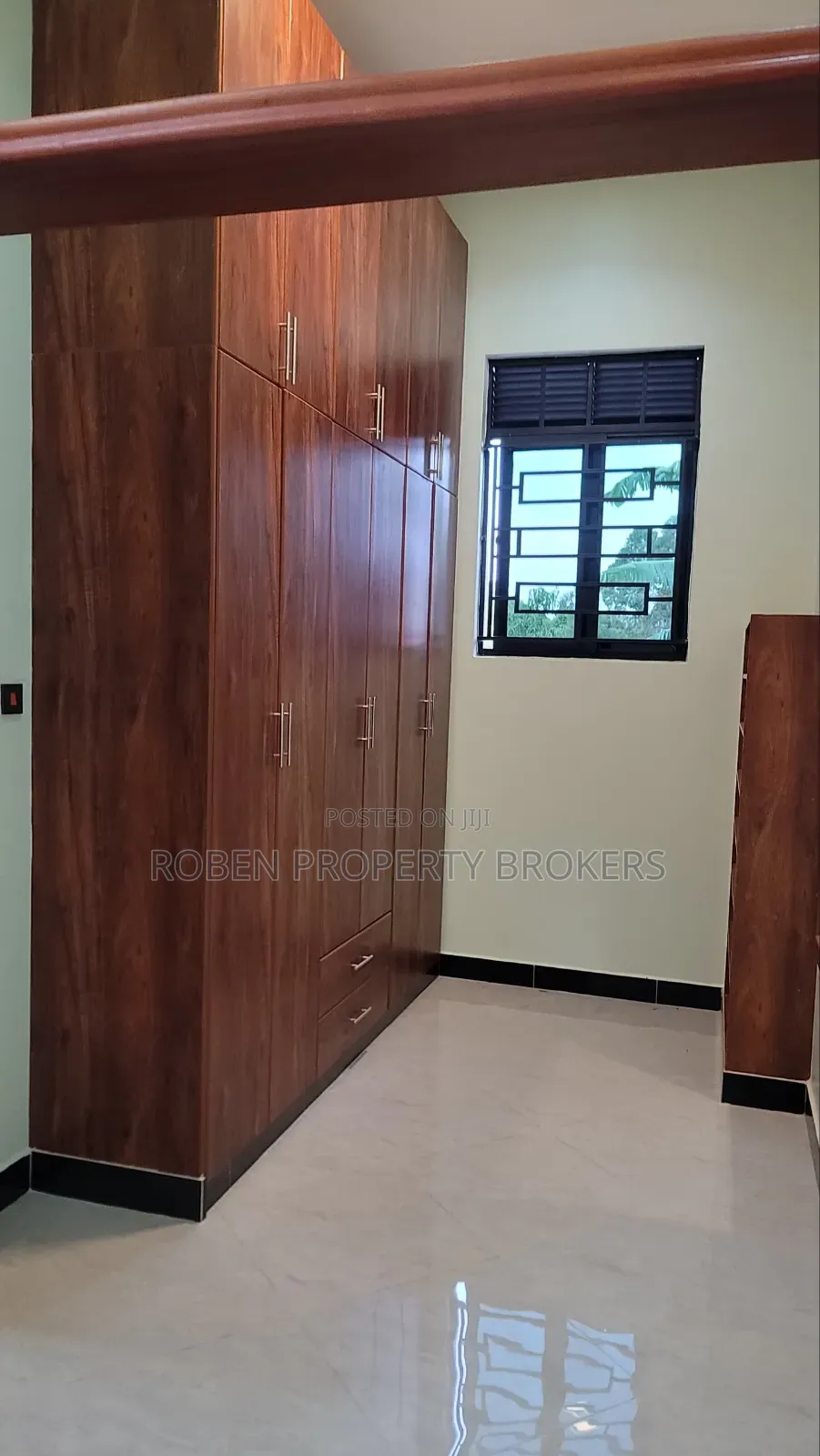 2bdrm House in Roben Real Property, Rubaga for rent