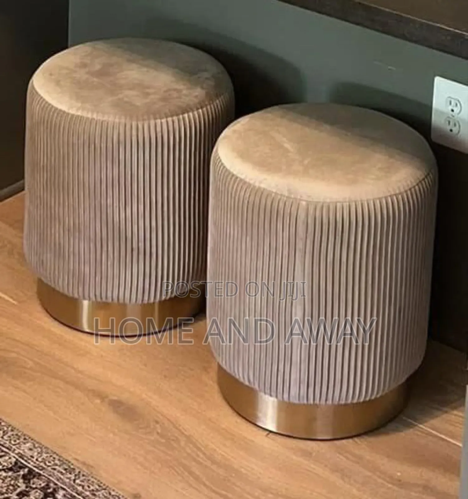 Poufs/ Foot Rest