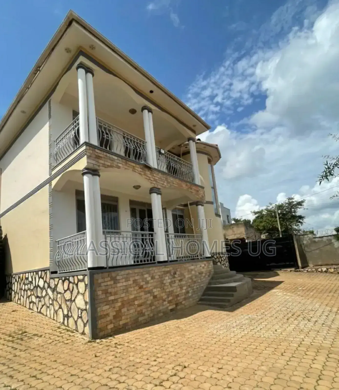 5bdrm Duplex in Naguru, Central Division for rent