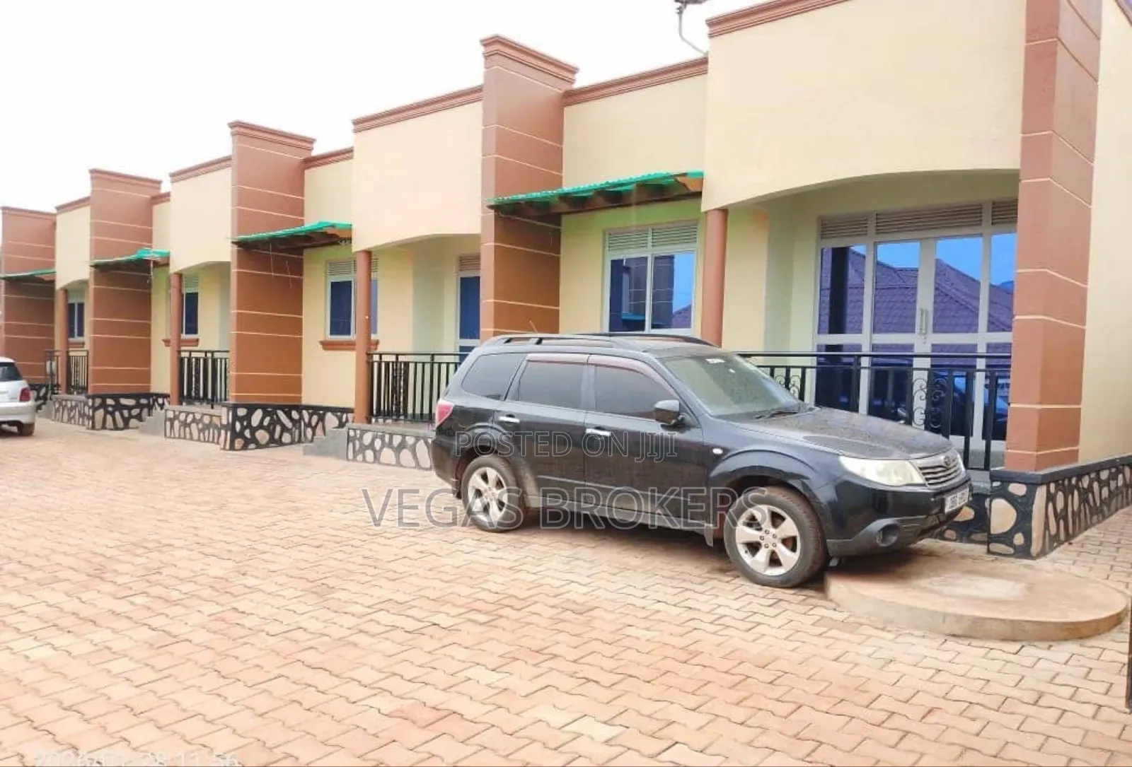 2bdrm House in Vegas Brokers, Rubaga for rent