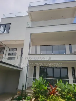 2bdrm House in Vegas Brokers, Rubaga for rent