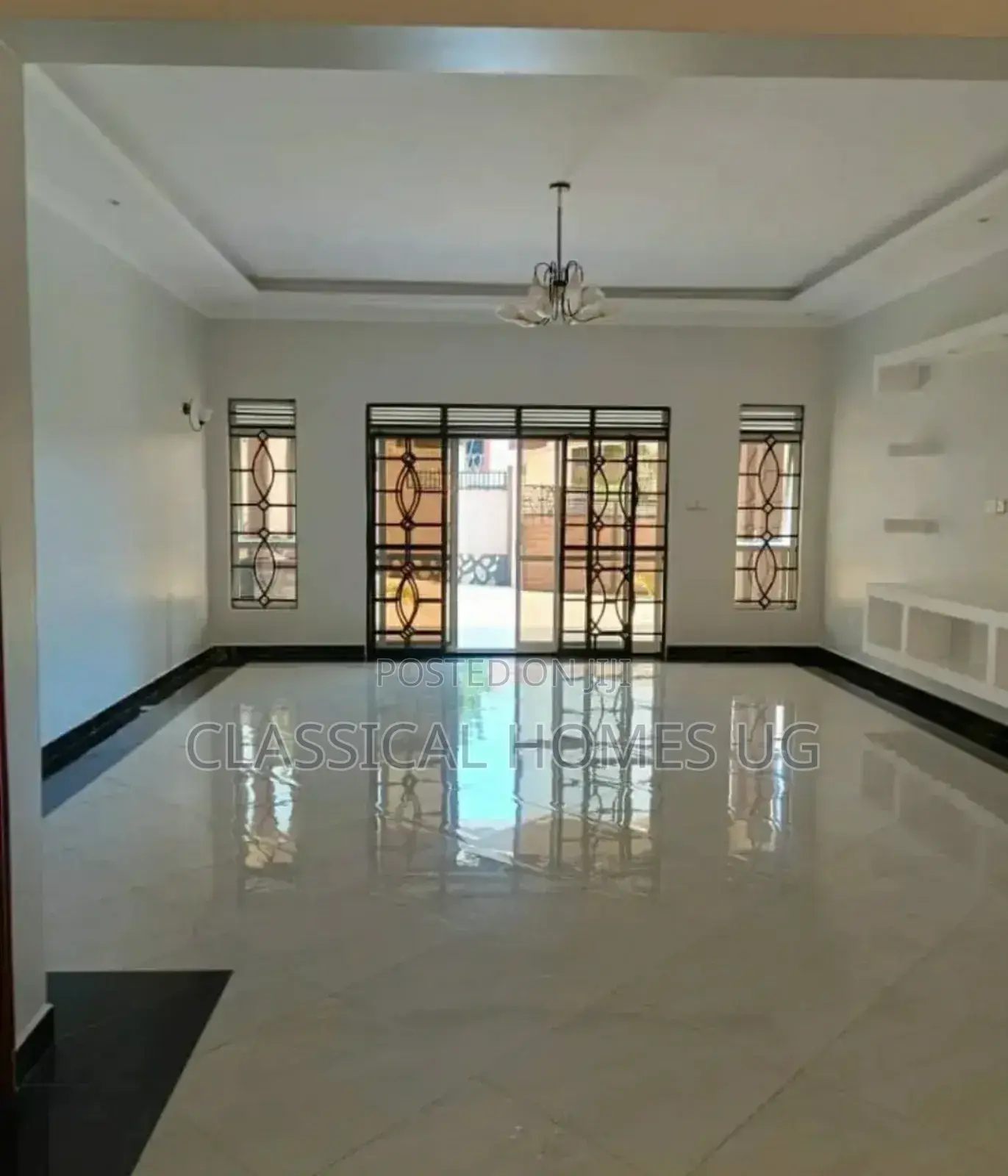 3bdrm Bungalow in Luzira, Central Division for rent