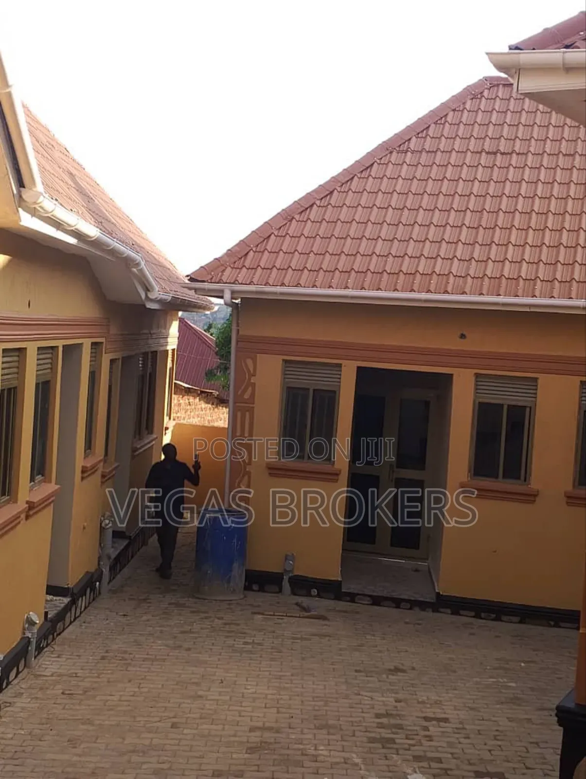 1bdrm House in Vegas Brokers, Nakawa for rent