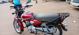 TVS HLX 125 2024 Red
