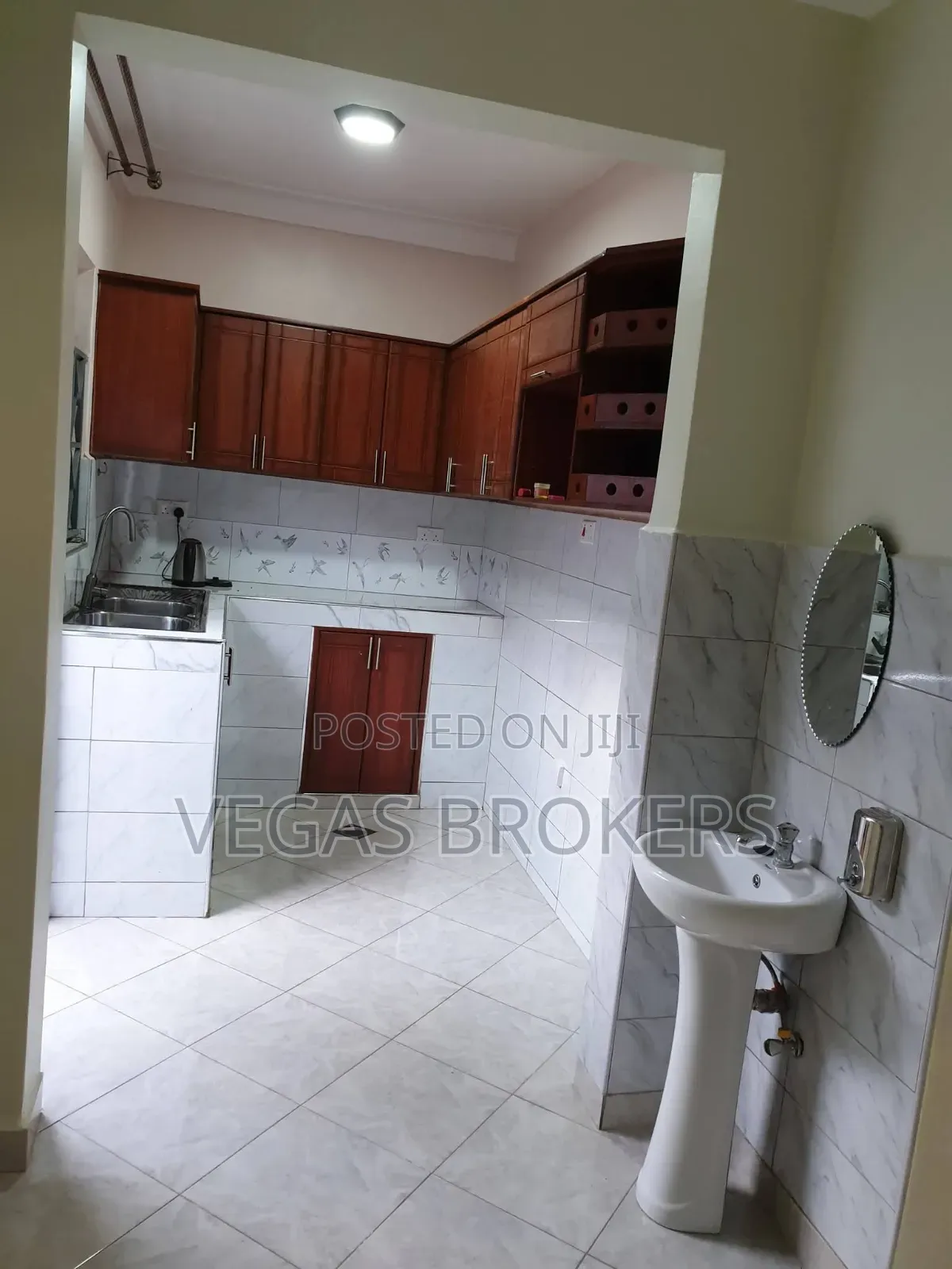 2bdrm Apartment in Vegas Brokers, Nakawa for rent