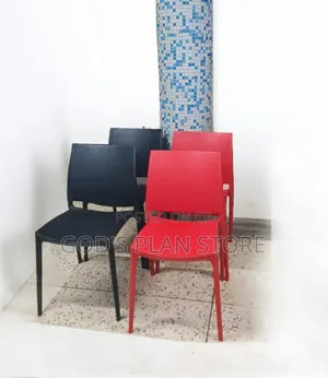 Selective Plastic Chairs Selective Plastic Chairs
