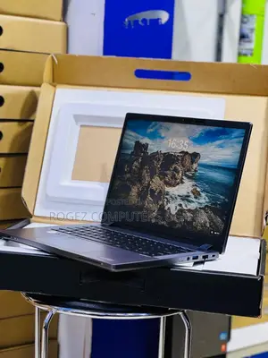 New Laptop Acer TravelMate P273 M 16GB Intel Core i7 SSD 512GB