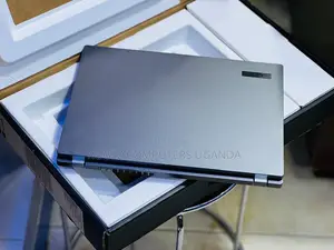 New Laptop Acer TravelMate P273 M 16GB Intel Core i7 SSD 512GB