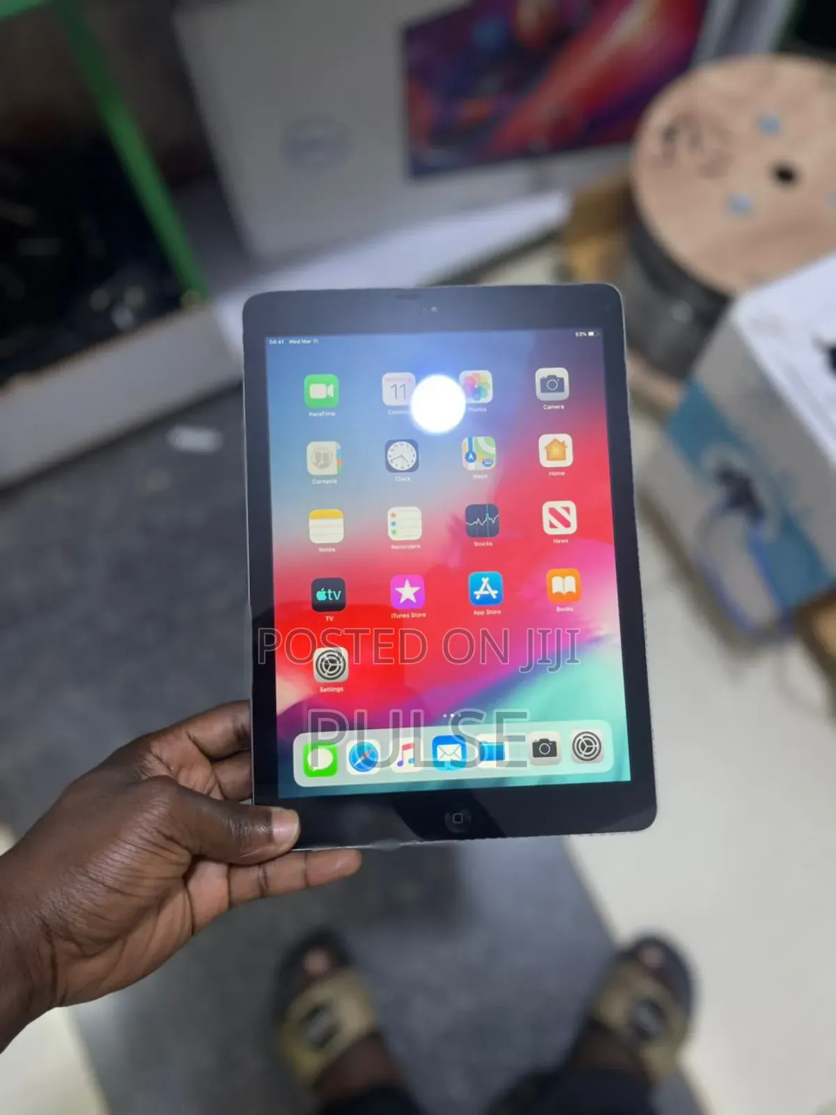Apple iPad Air 32 GB Gray