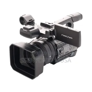 Sony Live Stream Camera HXR-Nx200 – Camcorder, 1" Sensor, 12x Zoom