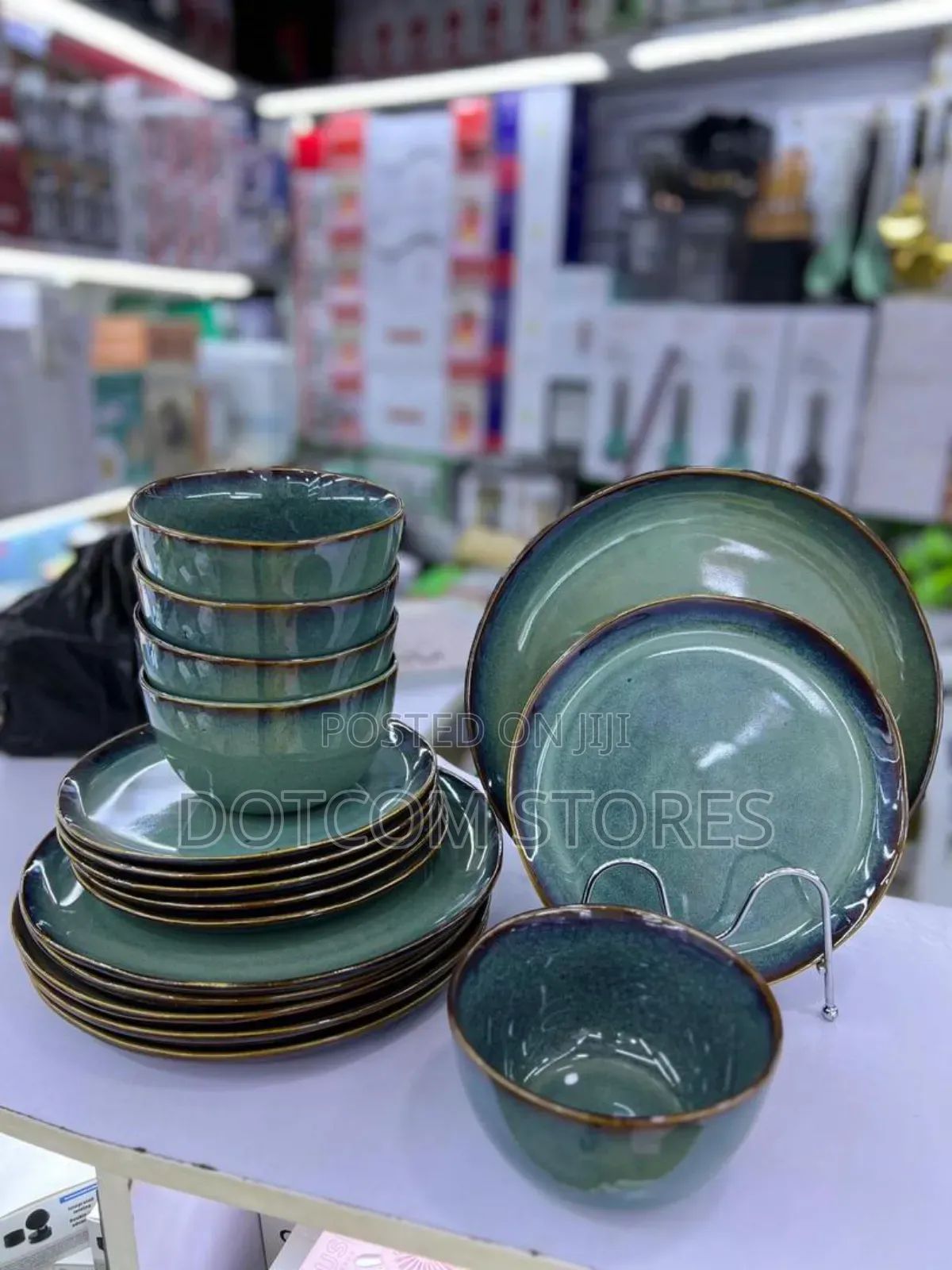 Stoneware Dinnerware Set