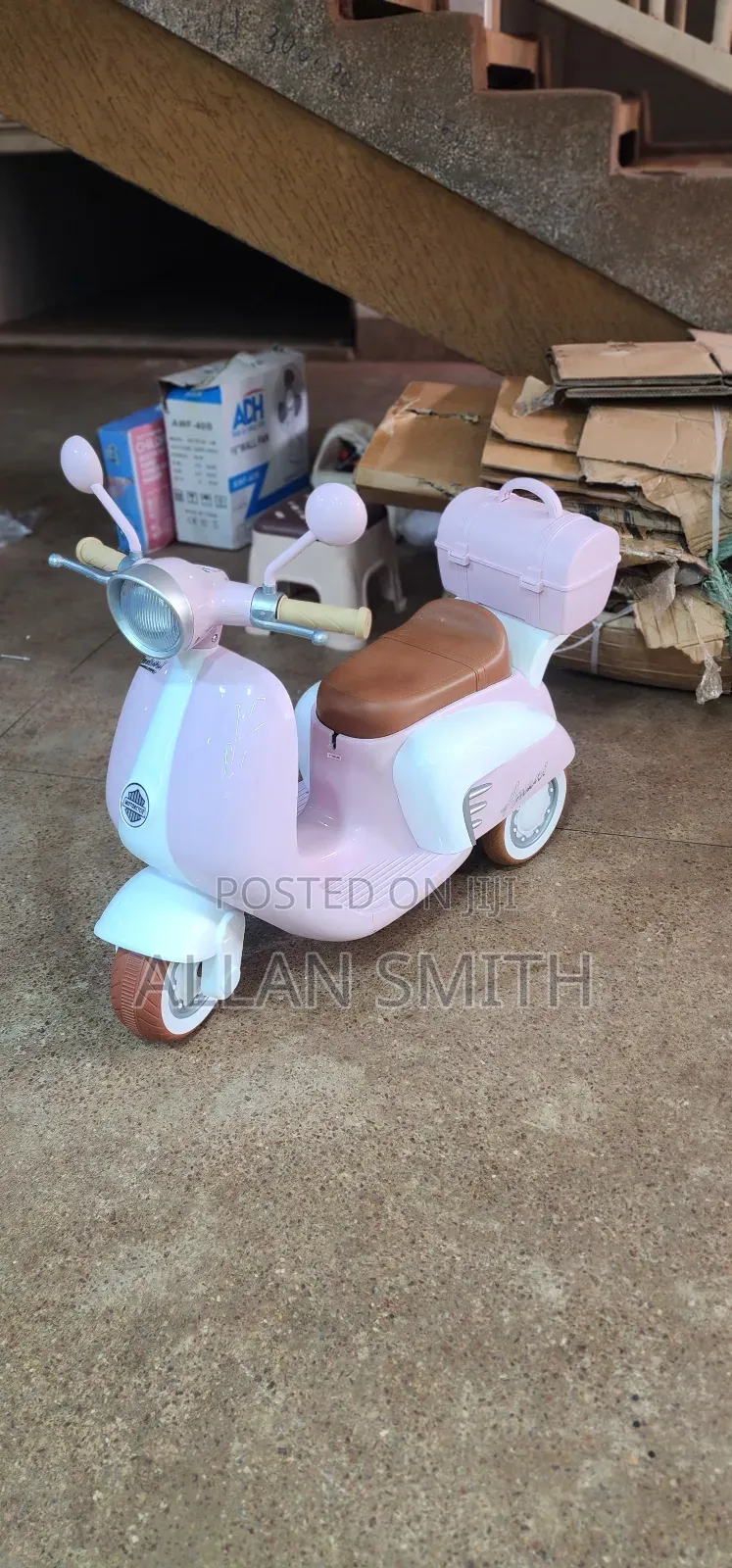 New Simple Kids Electric Scooter