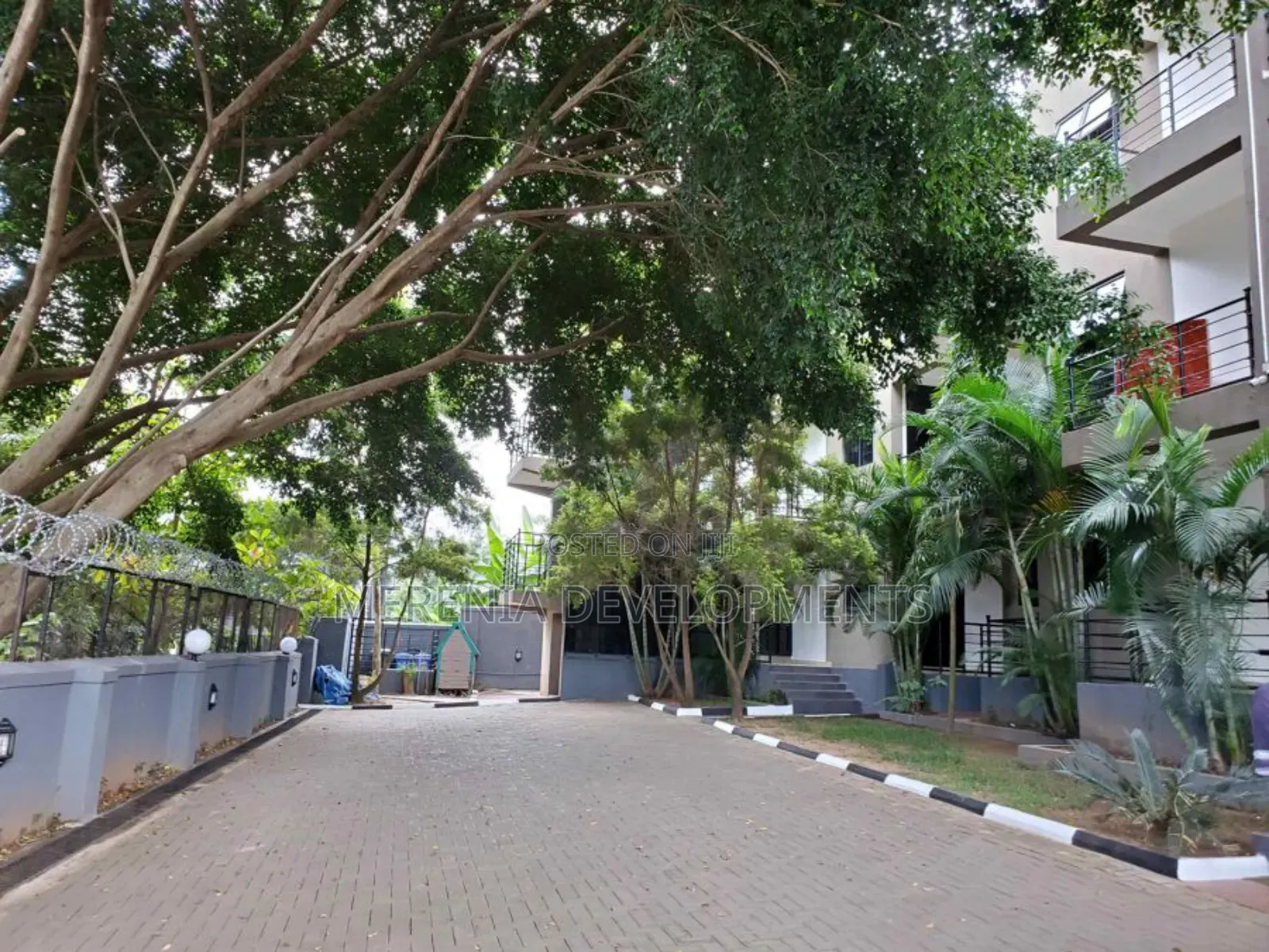 Furnished 2bdrm Apartment in Bukasa Muyenga, Makindye for rent