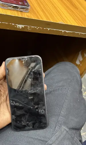 Apple iPhone 11 64 GB Black