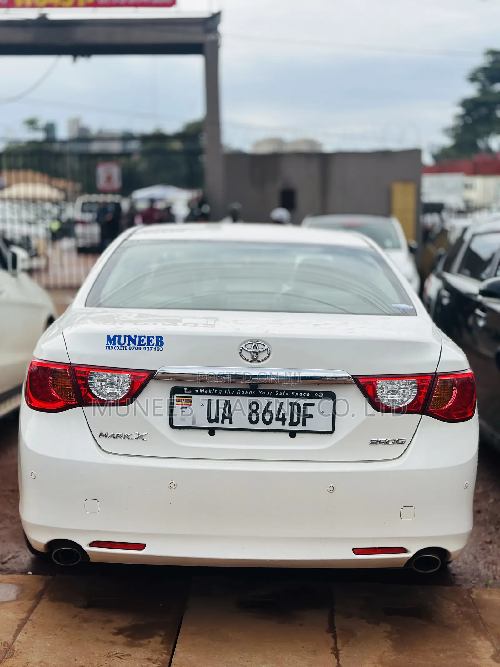 Toyota Mark X 2.5 AWD 2011