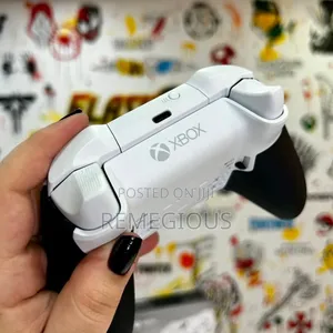 Xbox Elite Series 2 Core Sealed