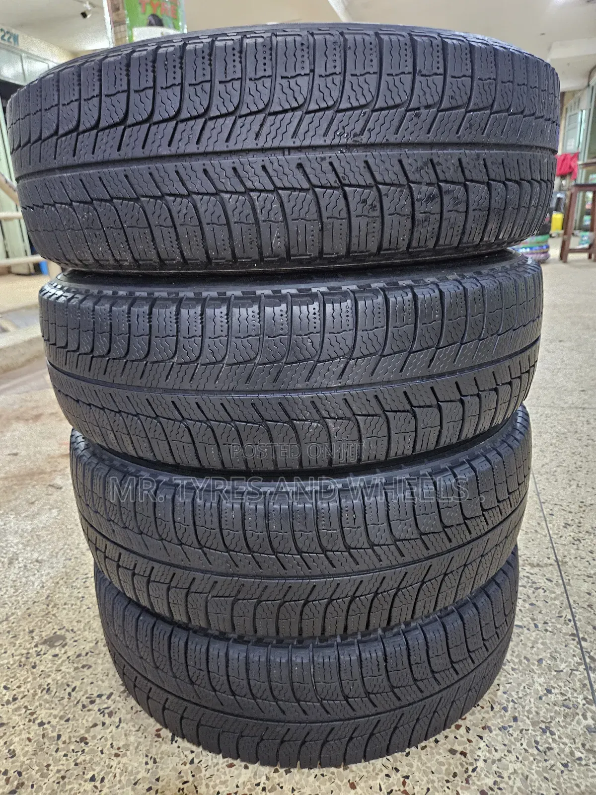 195 80r15 Michelin. U Use It Up To You Get Tired Of It. Imported Tires