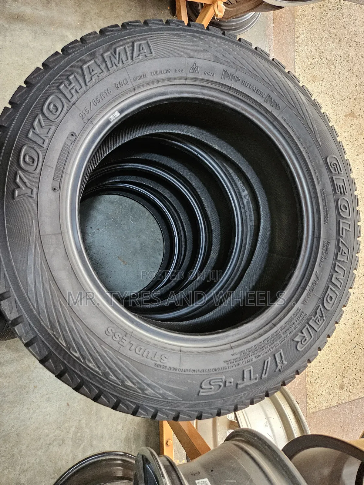 215 65 R16 Yokohama Geolandar From Japan Oder We  Deliver 🙌