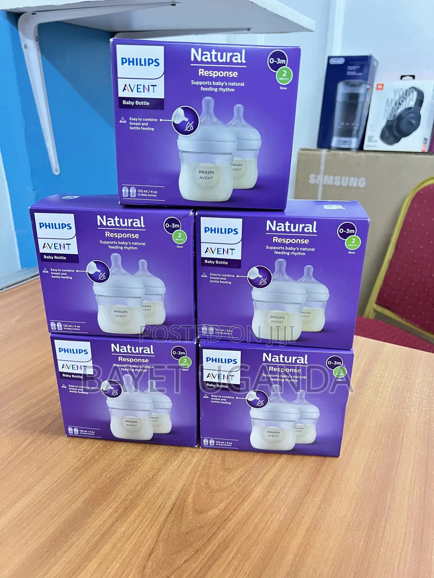 Philips Avent 125ml Natural Response Baby Feeding Bottle