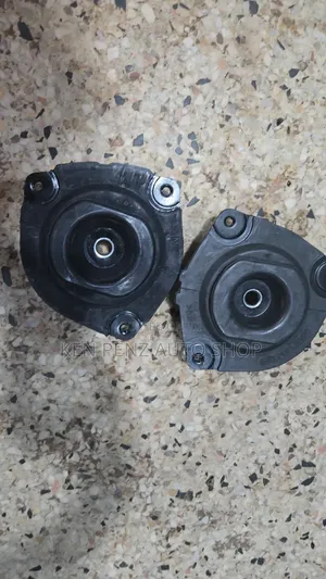 Nissan Xtrail Shock Mounting