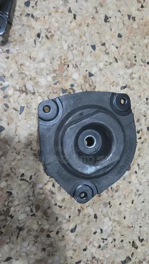 Nissan Xtrail Shock Mounting
